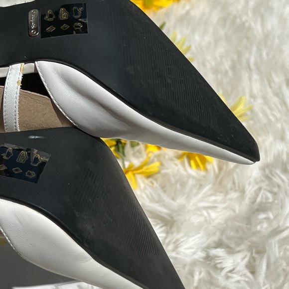 💖Vintage white pointed closed toe hight heel pumps - Picture 11 of 11